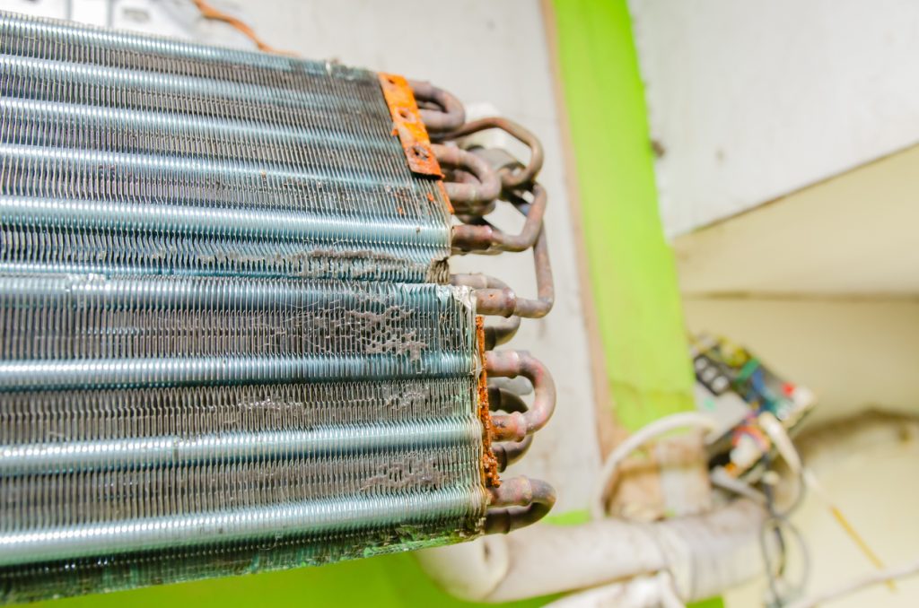 Air conditioner evaporator